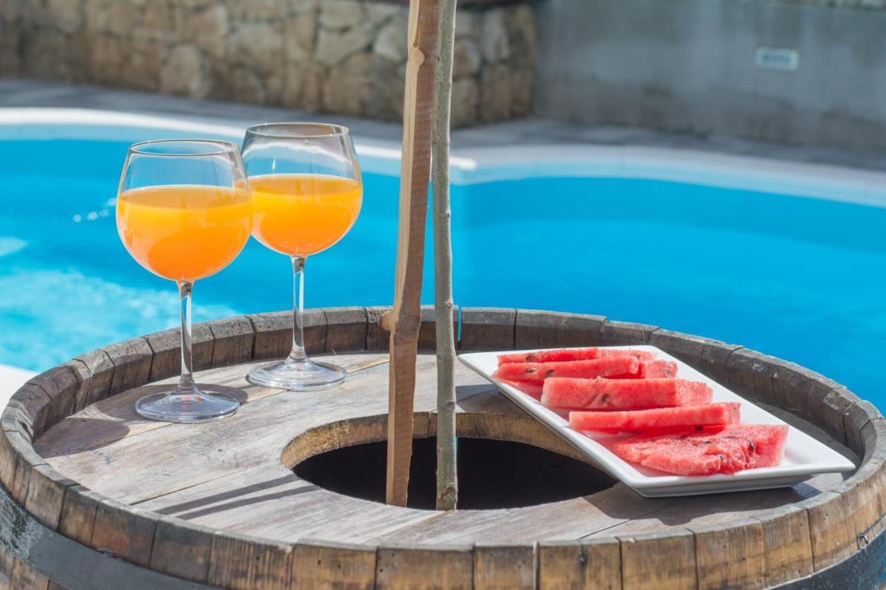 Village Holiday Apartman With Heated Pool Maslina Kostanje Zewnętrze zdjęcie